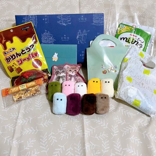 コミティアで たくさんおかしを いただきました！ ありがとう ございます！