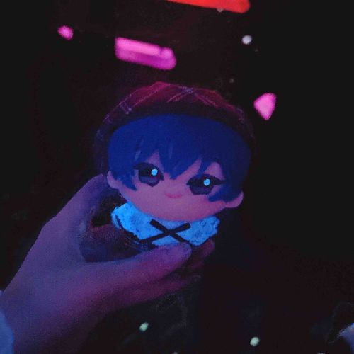僕光ってます？