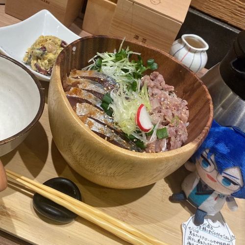 少し前に、被験者に連れ回されたあといただいたご飯です。鯖うま〜