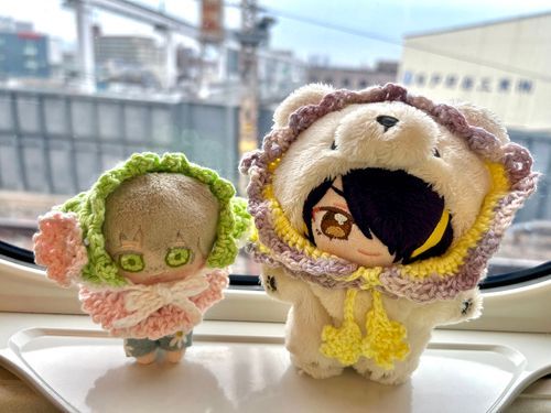 ぬいアシュ「（ぬいぬぬいぬぬぬんぬいぬぬぬぬいぬ！）今日はシノブの応援に行きますよ！」

いつしの「ににんににににに〜（照れるでござるな〜）」