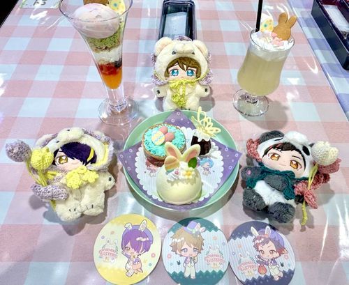 いつしの「にんにににござる！（アニカフェでござる！）」

みどぬい「ぬ〜…✨ぬんぬぬぬぬい…❤️（わ〜…✨みんなかわいい…❤️）」

てちぬい「ぬんぬいぬんぬぬぬぬいぬぬんぬぬぬぬいぬいぬぬぬッス（人間さんはこの後ドリンクを二杯追加したッス）」