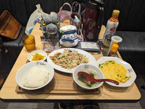 遅めの昼ごはん✨️🙏✨️