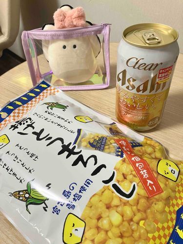 初めて見るおつまみ！揚げとうもろこしだってー！🦪
