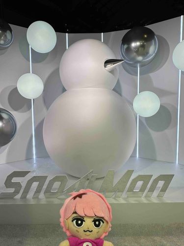 六本木ヒルズにはSnow ManのPOP-UPのために行きました！佐久間くんと一緒に。