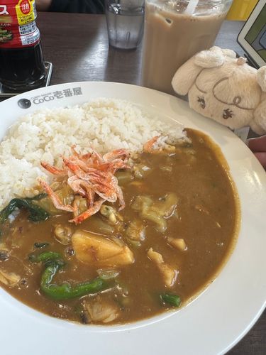 CoCo壱の桜えびとあさりの春野菜カレー　普通の辛さでも辛かった(≧∀≦)