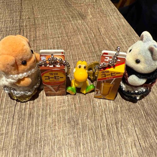 ごく　ごく…
みんな　きょうも　えら　だたね
りらくす　たいむ　して　すやり　しよ
ふゎ　もうふ　あたたか　してね