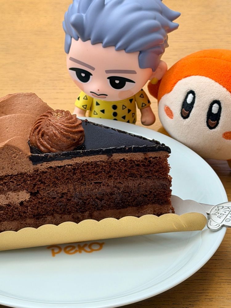 ちょっと遅くなったけど
ひかるの誕生日もお祝いしたよ(^^)
おめでとう！！！少しの間だけ同い年だなっ！