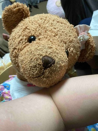 日記書いてたら、かわいいおめ目で見つめてくる♡