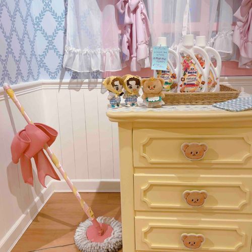 いまタイで大人気のnongノーイの家にあそびに行ったりもした🧸🏠
こだわりのつまったなかなかにシックな家だった！

💛たいん💛