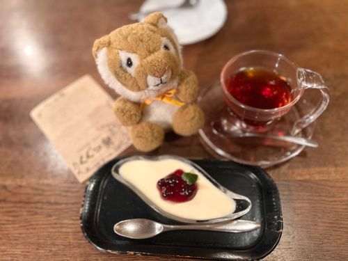 おでかけ先のカフェだよぉ🍰🐯☕️
秋はおでかけがきもちいいねぇ