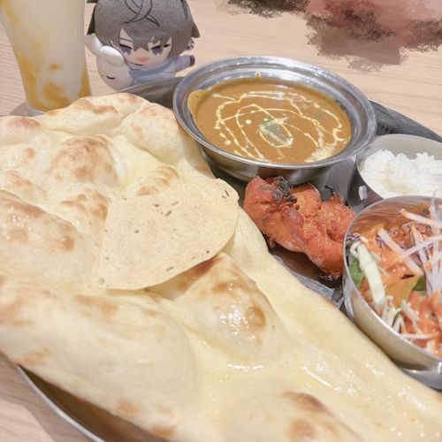 ようしゃない きょだいナン！