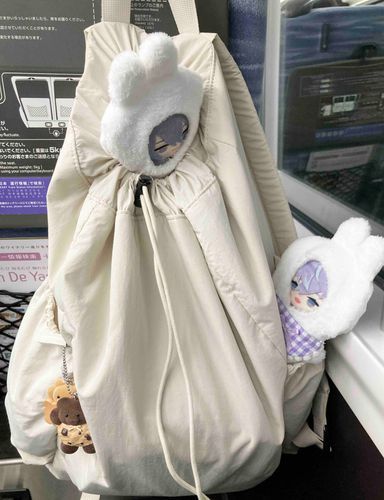 どこいくんですかねー？
しらんね。