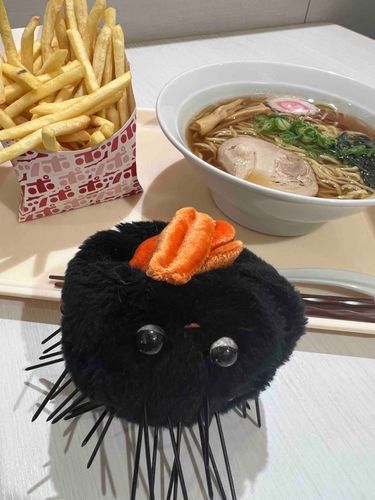 ポッポに行きました
念願の山盛りポテトです