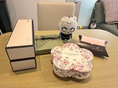デパートで遊んできました。
お土産だよ。
