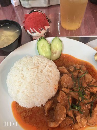 タイ料理だ　どくとくなかおりだな