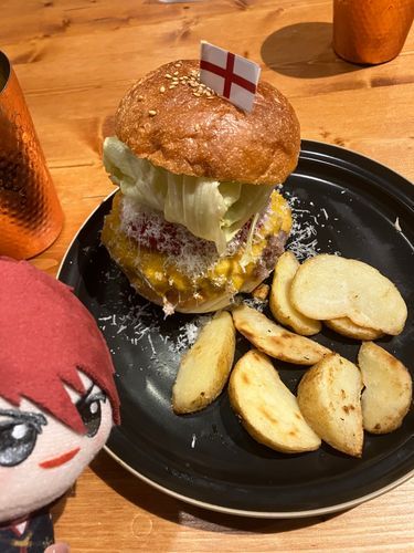 おおきなはんばーがーだな
