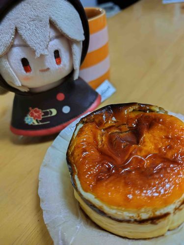 ばすくちーずけぇき？でござるよ〜♪