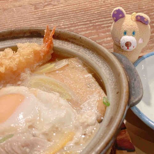 まめおてす♪鍋焼きうどんたべました🍲