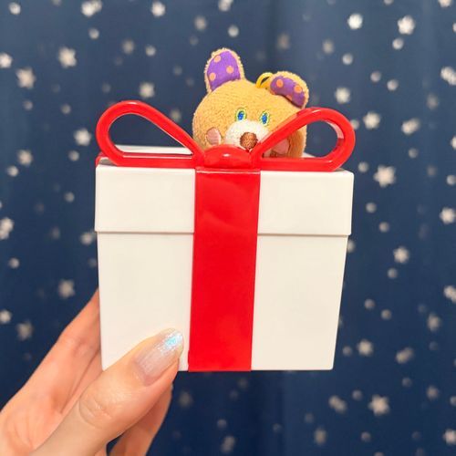 みんなにぷれぜんとだよー🎁🐻