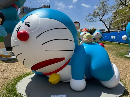 ぷぅぷ？(ドラえもんつかれてるね、ばぶちゃん)