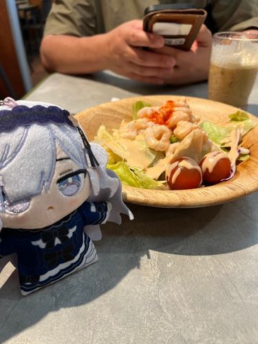 アンアンとサイゼリ◯に行ってきました。なんか毎回小エビのサラダ食べてる気がするけど、美味しいからいいよね。