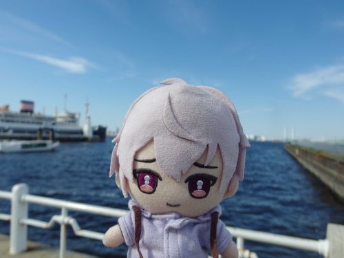 再び山下公園、ちょっとだけ近くで海を見たよ