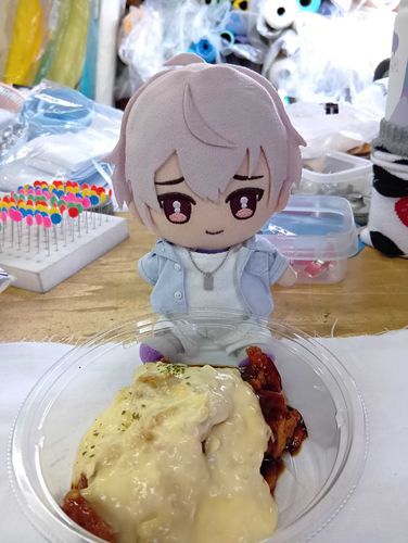 7月8日はチキン南蛮の日
ユーザーさんはこれをパンに挟んで食べるのが好きなんだよね
お仕事忙しいけどしっかり食べて午後も頑張ってたよ