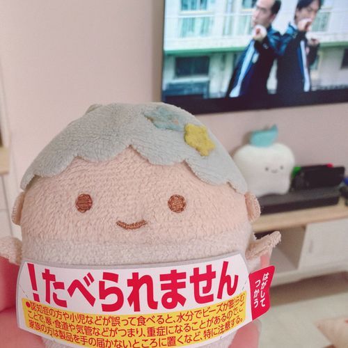 わたしは いつもキキくんを食べてしまうので こんなシールを旦那に貼られてしまいましたよ〜💦