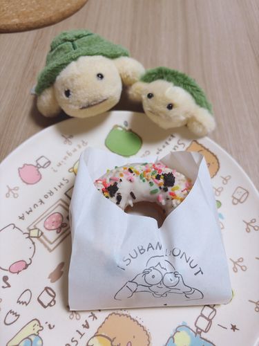 ツバメドーナツ🍩✨
少し並んだよ！！とっても美味しかった🤤