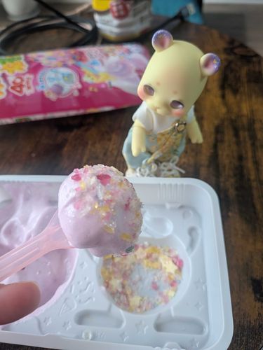 🐻💛これがねるねるねるね…！
この間、食べ損なっちゃったみたい。

ママ、おいしい？🥺