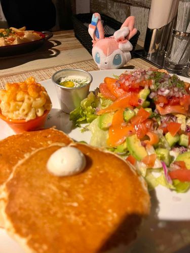 晩ごはんフィア（お店おしゃれすぎて薄暗いよー）