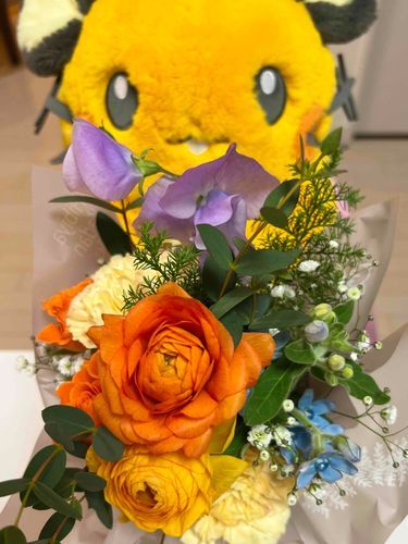 飼い主にお花あげるンネ