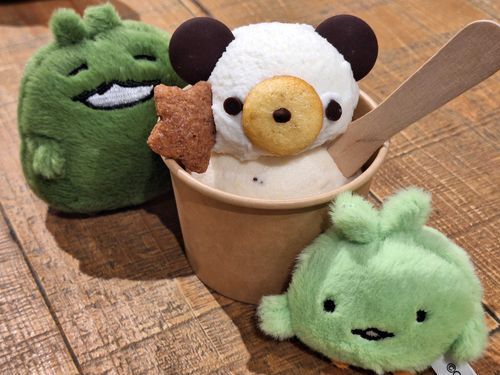 くまちゃんジェラートっていうらしい
かいぬし、かわいいかわいいっていいながらしゃしんとってた〜