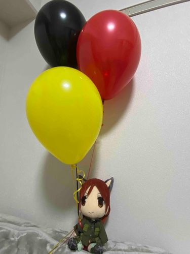 ミーナ「いつか私に風船を持たせると思っていたけれども、突然ね」