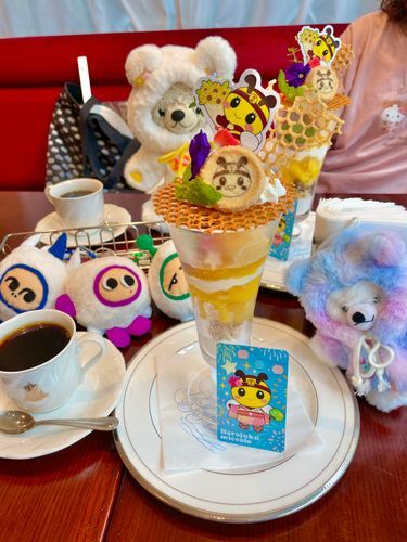 原宿みっころパフェ食べたよ🐝❤️
このあと推しのライブ楽しみすぎる〜ワクワク😆💦💦