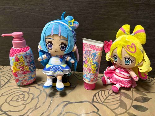 これは優れものでね、弱酸性で
うるおい成分もあって、さらに
フレグランス成分も付いてるの！

キュアウインク、もしかして
一回使った…？