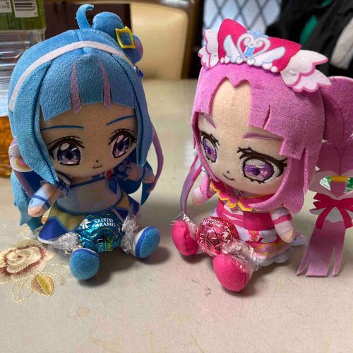 🩵　私の衣装のカラーと似てる
　　チョコは塩キャラメル風味！
🩷　こっちはクリーム入りね〜！