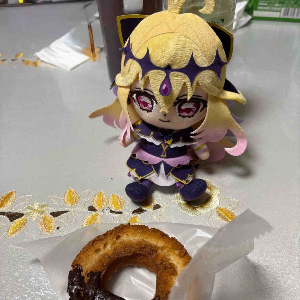 隙を見て、チョコのドーナツを
的確に取るの。　でも、全てを
取るわけではないから…