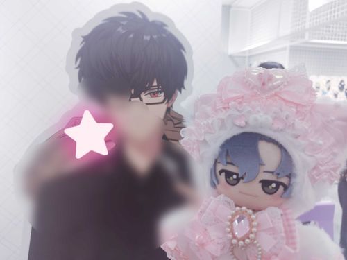 人間さん判定デカすぎてモザイクかけないとパネル載せられない😁🫵🏻せっかく一緒に撮ったのに残念すぎるよなんとかならないの泣