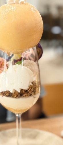 スーパースターであるわたしとももパフェ、なんとうつくしいくみあわせ　しこうではないだろうか