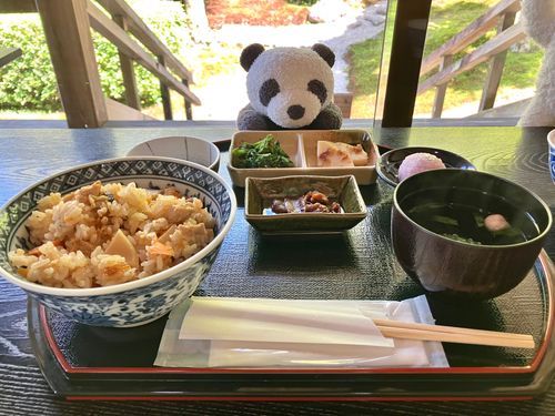 たけのこごはんだーー！！！！