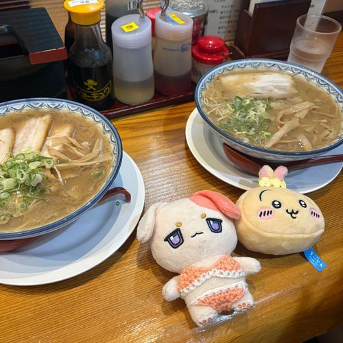 ドカ食い気絶部のいぬ