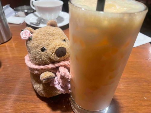 せんじつみっくすじゅーすをいただきました😊
そむりえのもなかは⭐️3つのひょうかです
みるくがこいめでおいしかったです