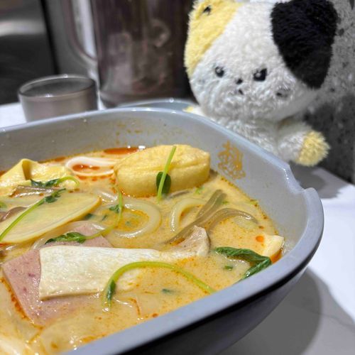 パン×麻辣湯の組み合わせが合う🍞🌶️
