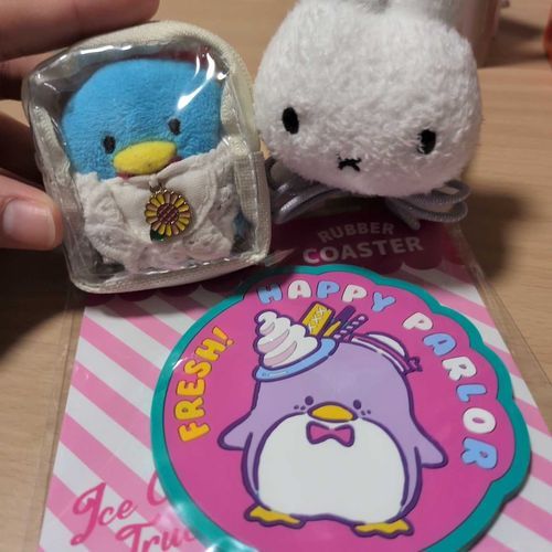 ｾﾝﾊﾟｲ 見て！ｾﾝﾊﾟｲ の コースター 買ってもらったの