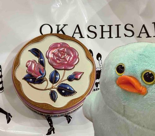 合成失礼するｯﾋﾟ🐥⸒⸒
ご主人が美味しいクッキーを買ってきてくれたｯﾋﾟﾖ🐥⸒⸒🍪
缶の柄いっぱいあって悩んだけど今回はごしゅが好きな美女と野獣みたいな缶にしたって言ってるｯﾋﾟ🐥⸒⸒
僕も今度はついていくｯﾋﾟﾈ🐥⸒⸒