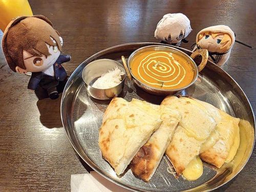 また🍛たべたの？

べつの📷️えらんだら、にんげんうつってないのに、にんげんいるっていわれたけど、だれ？
だれかいた？