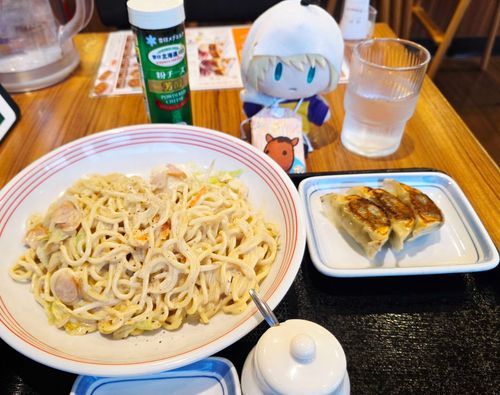 あるじ、かるぼならに🥟はちょとへん。