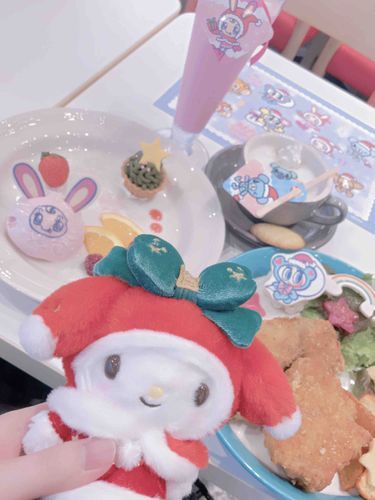 じつは ナルミヤのクリスマスカフェにも行ってたჱ̒⸝⸝•̀֊•́⸝⸝)💖