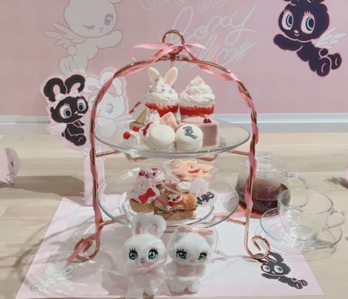 きのうはかわいいリボンでいっぱいのアフタヌーンティーをしたよ🎀ིྀ